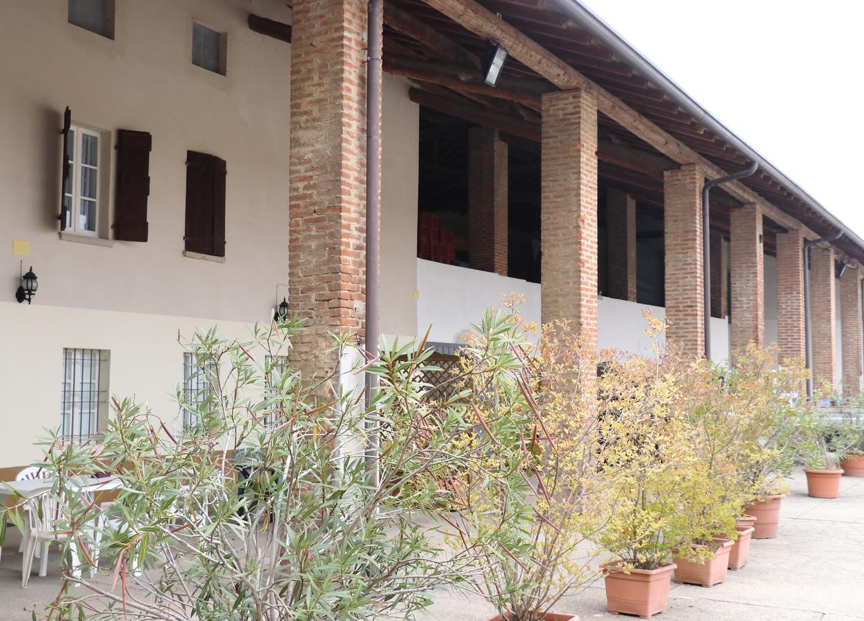 Le Magnolie Agriturismo Verolanuova Buitenkant foto